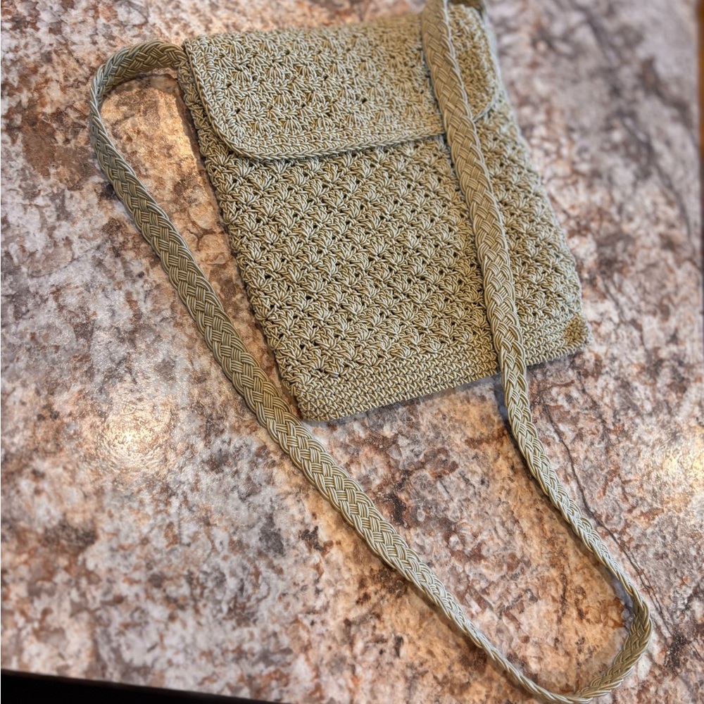 Kathy Ireland Elegant Woven Crossbody Bag in light green